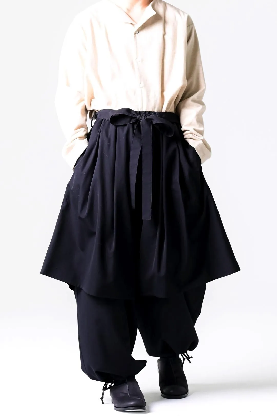  Wool Gabardine Double Layered Pants black